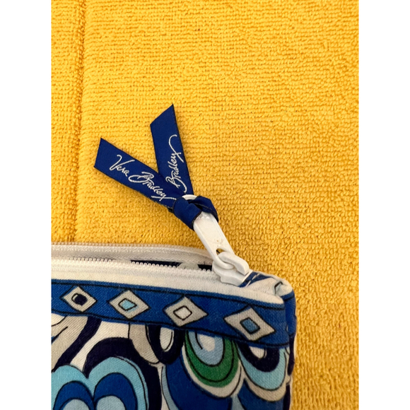 Vera Bradley Mediterranean White Tote Bag Medium Blue Green Abstract Floral - Picture 6 of 7